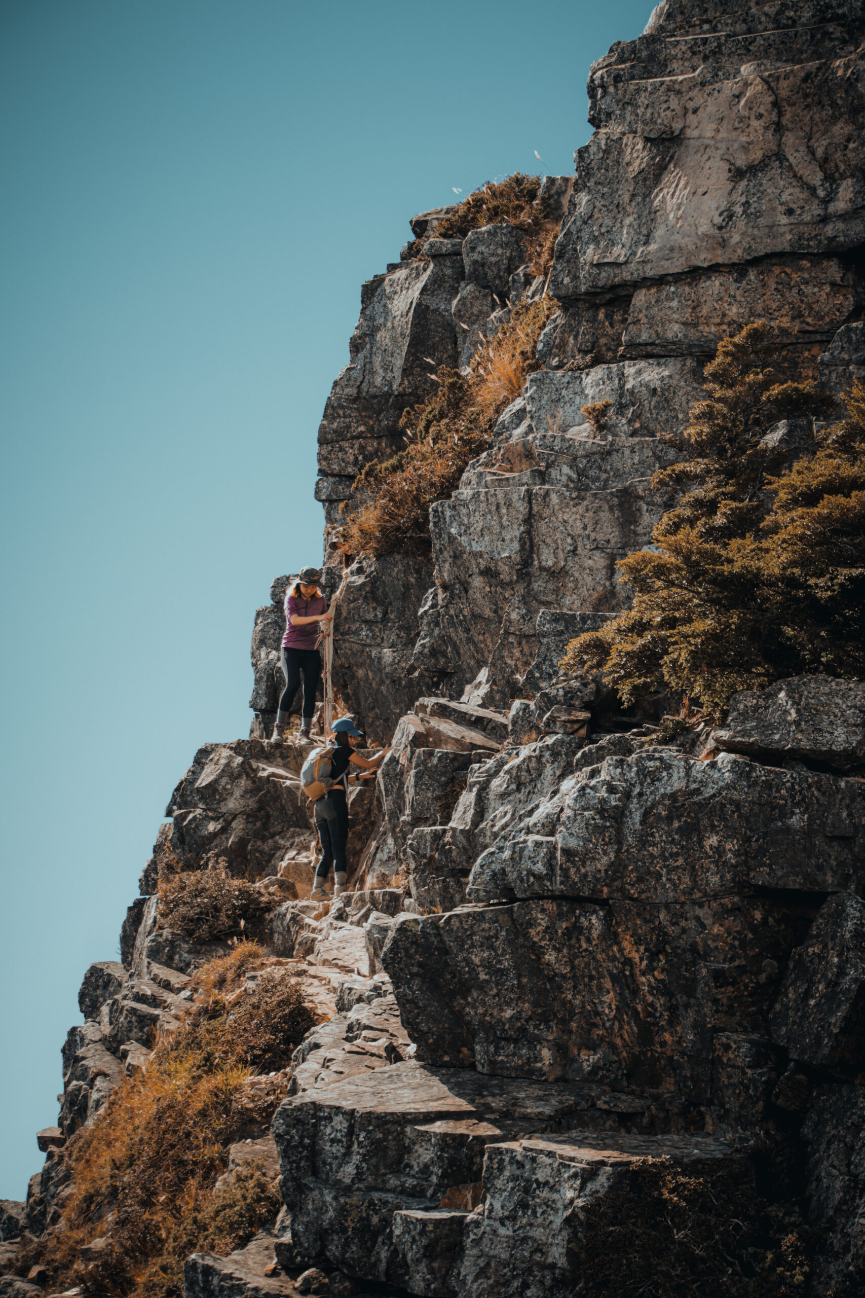 大小霸尖山三天三夜 ｜世紀奇峰｜大鹿林道｜九九山莊申請｜